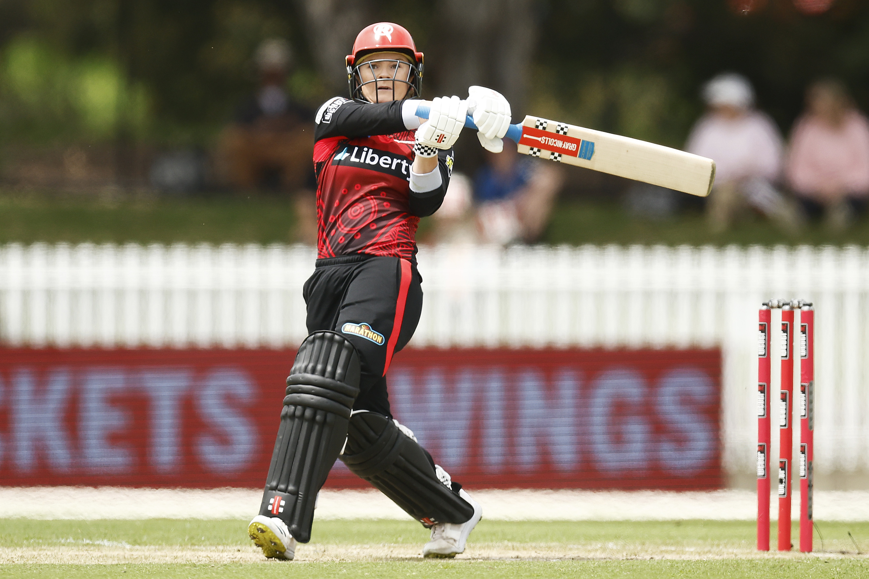 Courtney b resigns for two more years Melbourne Renegades